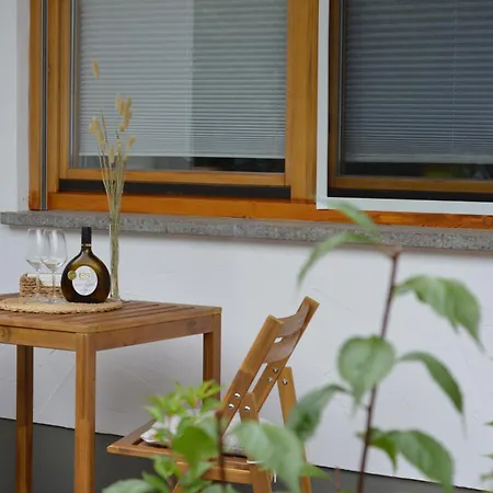 Am Hunnenbrunnen Apartament *